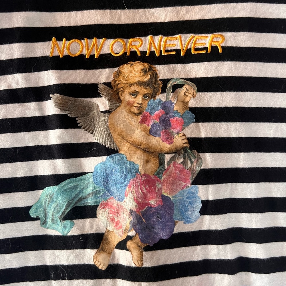 Zara Angels Tee - Picture 2 of 3
